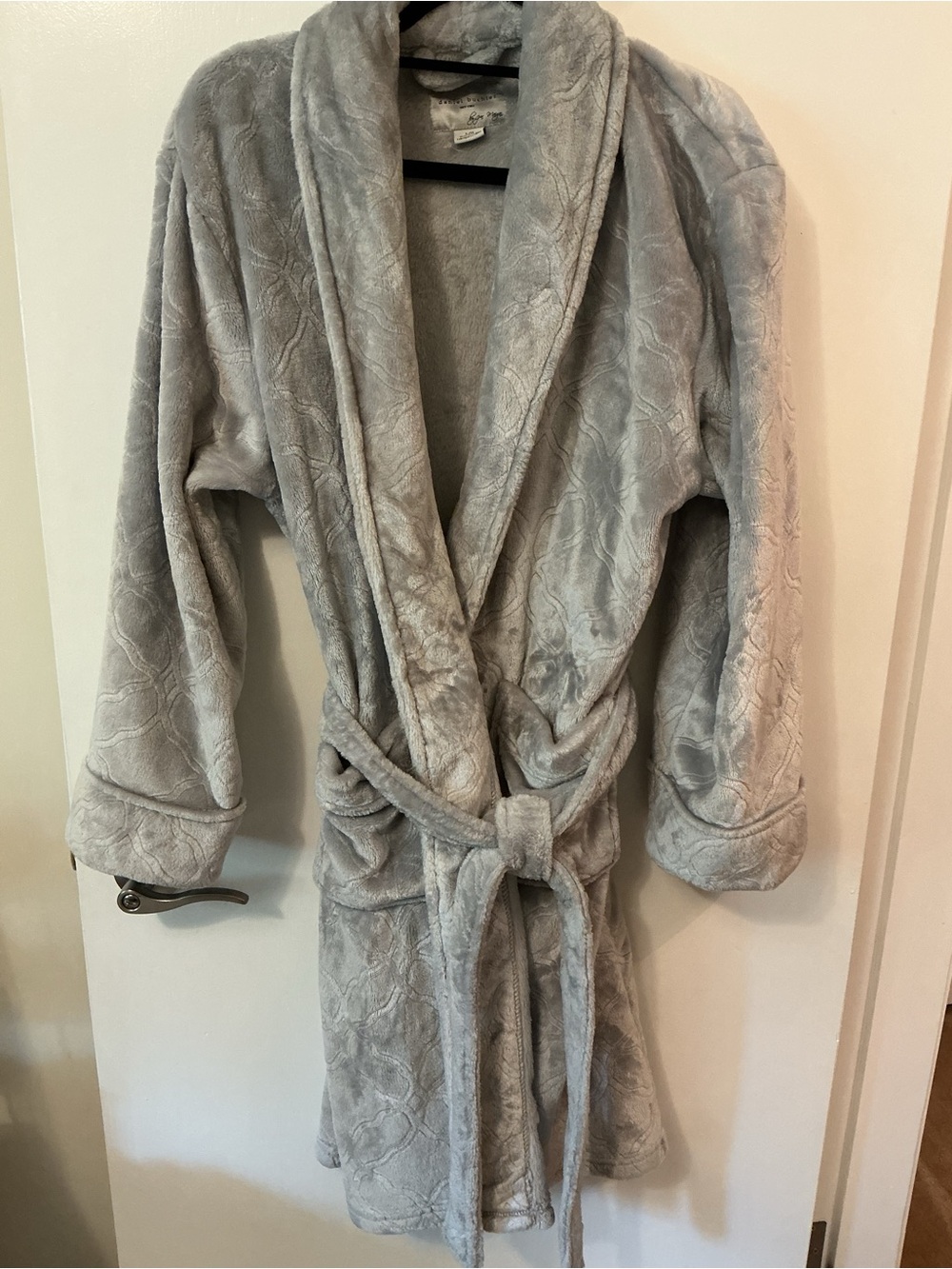 Plush Light Gray Bathrobe with Shawl Collar and Belt